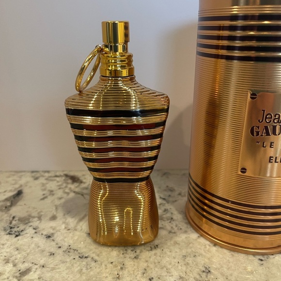Jean Paul Gaultier
Le Male Elixir Spray, 2.5 oz. Used - Picture 2 of 4